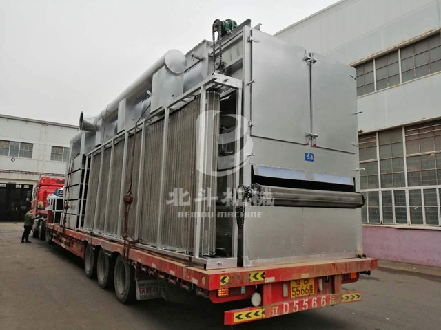 蔬菜烘干機設備發(fā)往江蘇